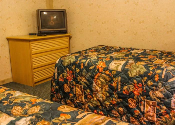 Smoketree Lodge by VRI Resort