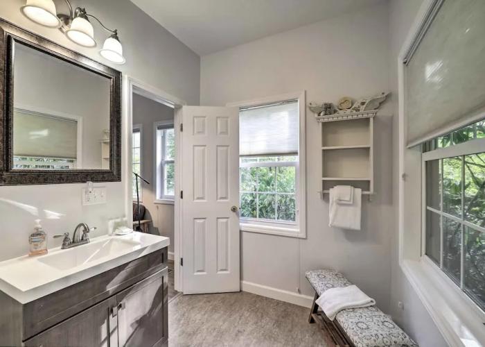 Near Sugar Mtn Resort: Banner Elk Haven w/ Views!