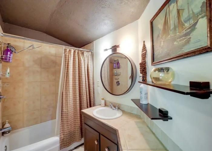 Quaint Vacation Rental w/ Porch in Banner Elk!