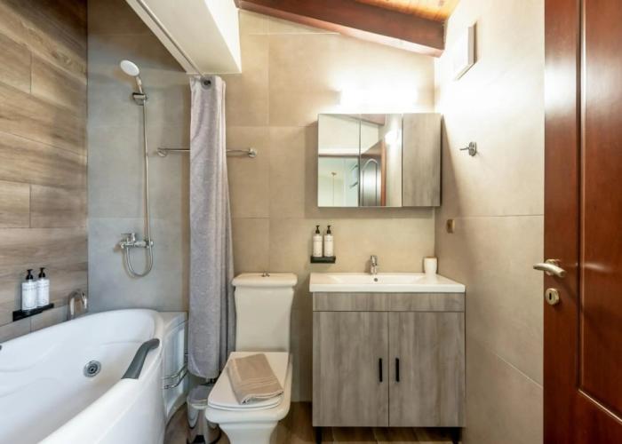 Airis Boutique & Suites