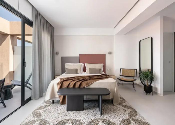 Nuovo Luxury Suites