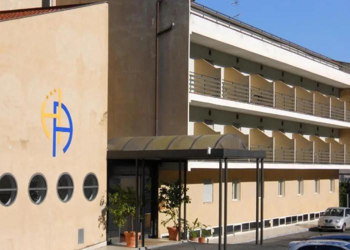 Alfredo Hotel