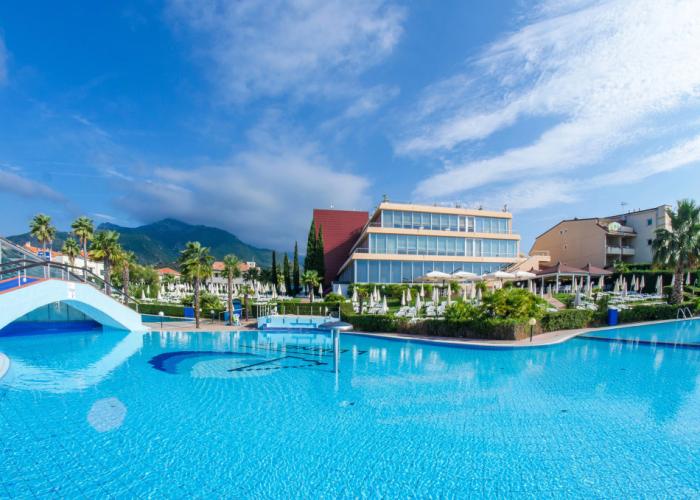 Loano 2 Village Hotel