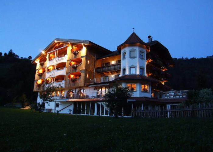 Mareo Dolomites Hotel