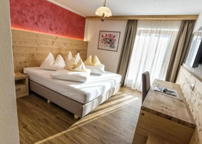 Hotel Mirabel