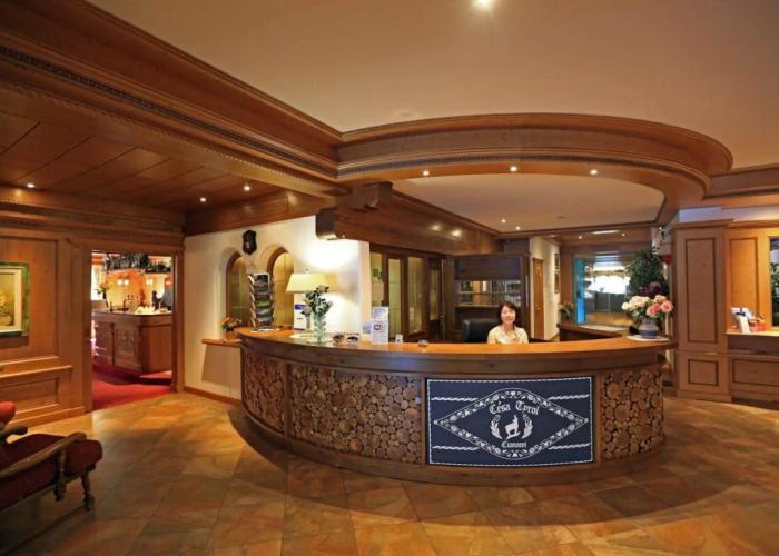 Hotel Cesa Tyrol