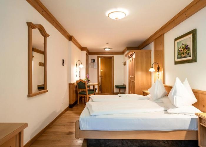Hotel Cesa Tyrol
