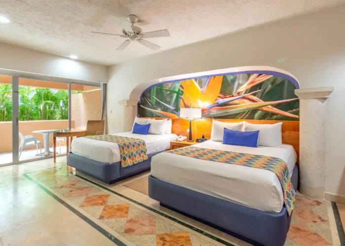 PA Beach Club & Hotel