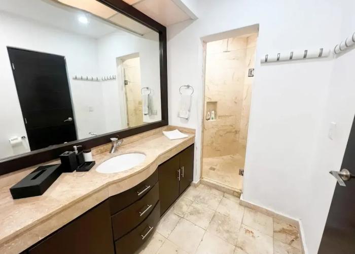 Relajate hermoso jardín y 2 piscinas