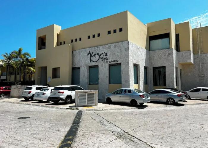Relajate hermoso jardín y 2 piscinas