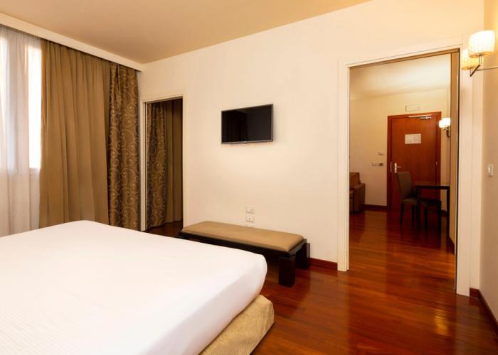 Crowne Plaza Venice East by IHG