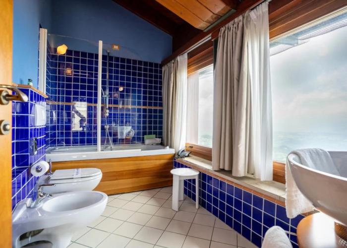 Hotel Cesare
