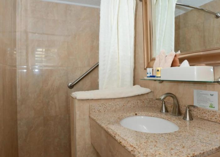 Lindbergh Bay Hotel and Villas