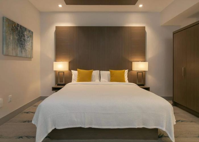 Marketplace Suites