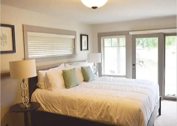 The Cottages on Salt Spring Island