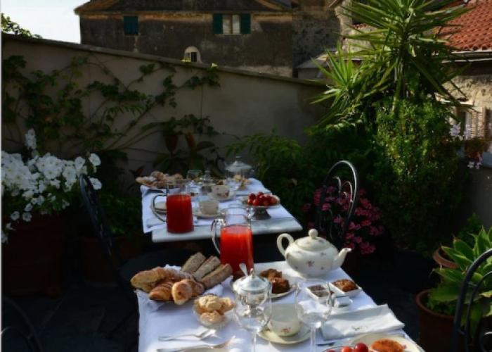 La Terrazza di Vico Olivi B&B