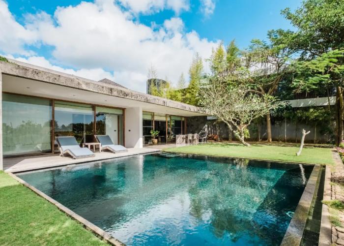Jimbaran Balangan BeachFront Villa Nakar