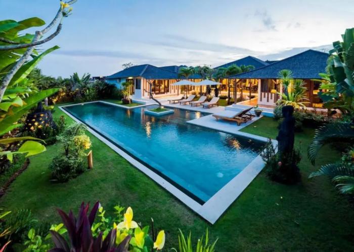 Jimbaran Balangan BeachFront Villa Nakar