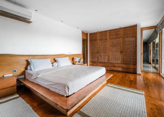 Jimbaran Balangan BeachFront Villa Nakar