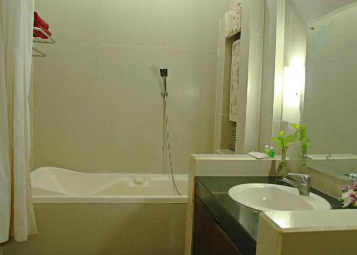 Nirmala Hotel & Bungalow Jimbaran