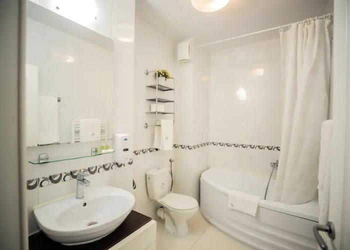 Red Hotel Riviera Suite & Lake