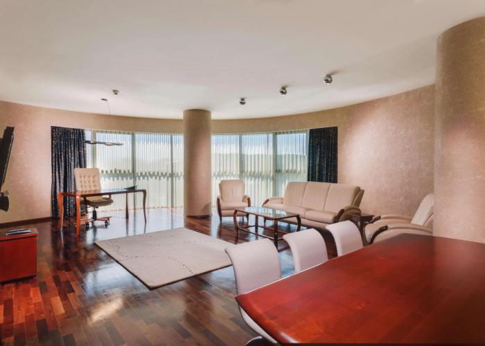 DoubleTree by Hilton Cluj – City Plaza