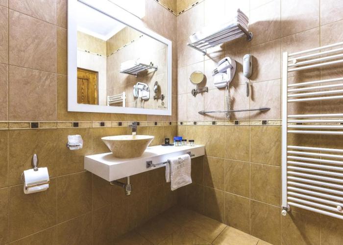 Hotel Athos Rmt