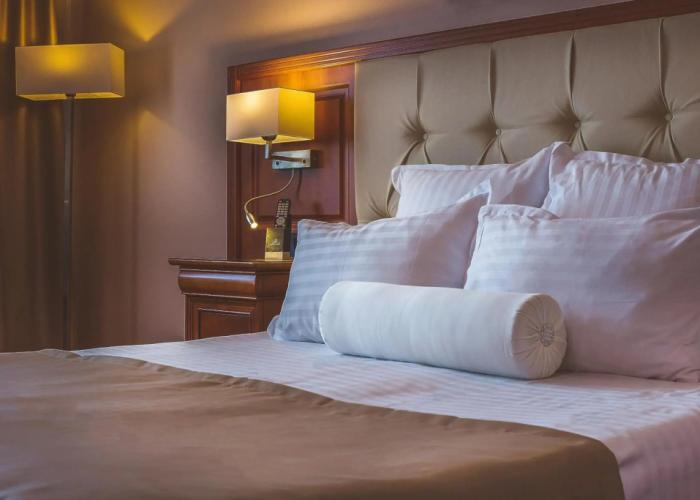 Hotel Athos Rmt