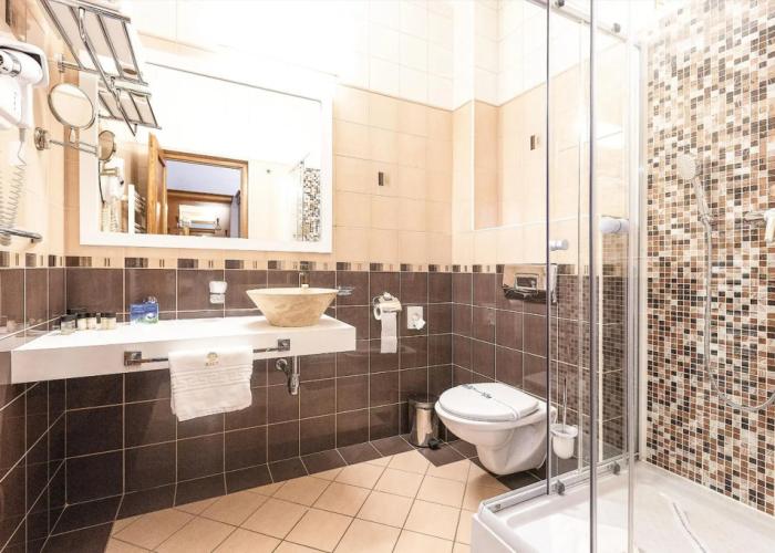 Hotel Athos Rmt
