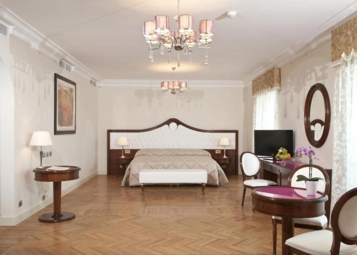 Grand Hotel Italia