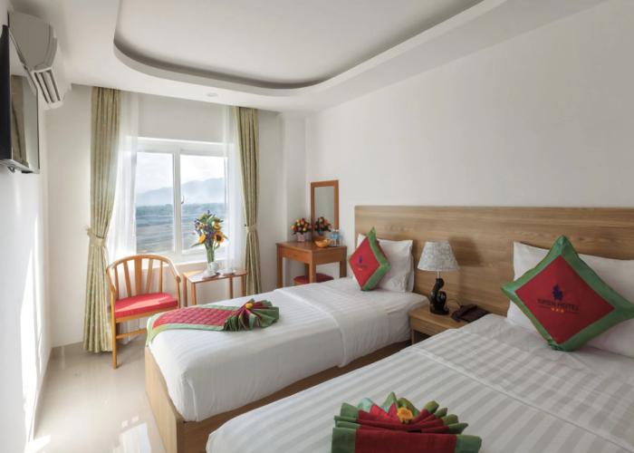 Siren Flower Hotel