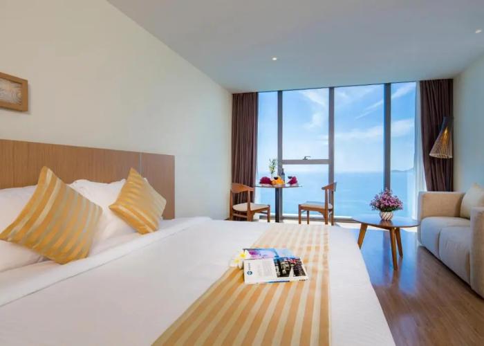 Starcity Hotel & Condotel Beachfront Nha Trang