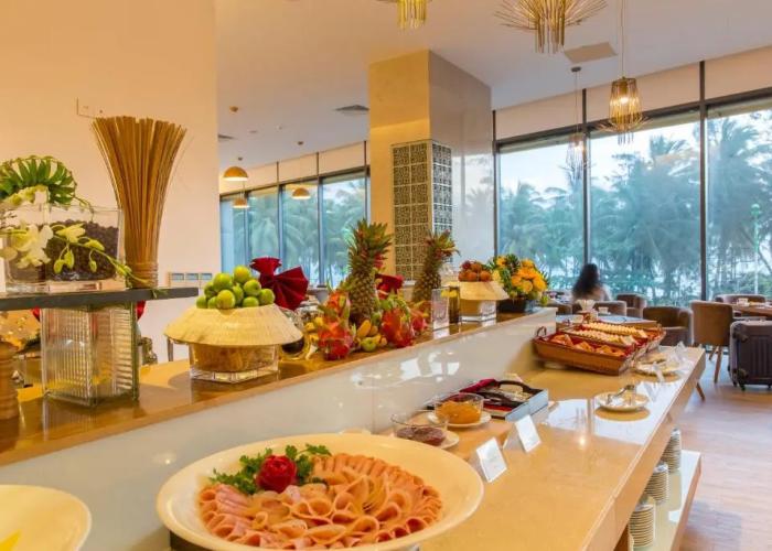 Starcity Hotel & Condotel Beachfront Nha Trang