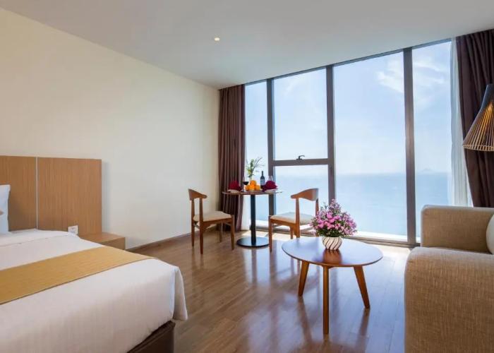 Starcity Hotel & Condotel Beachfront Nha Trang