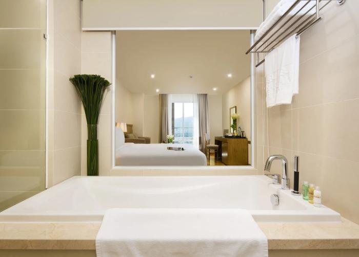 Rosaka Nha Trang Hotel