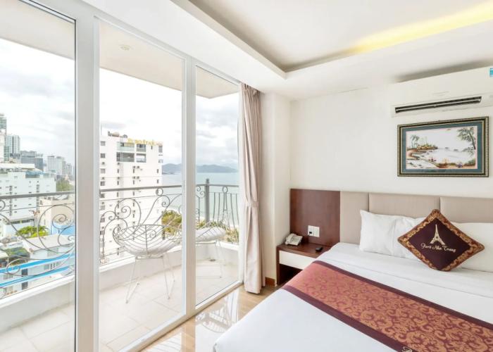Paris Nha Trang Hotel & Apartment