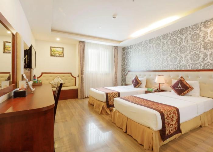 Paris Nha Trang Hotel & Apartment