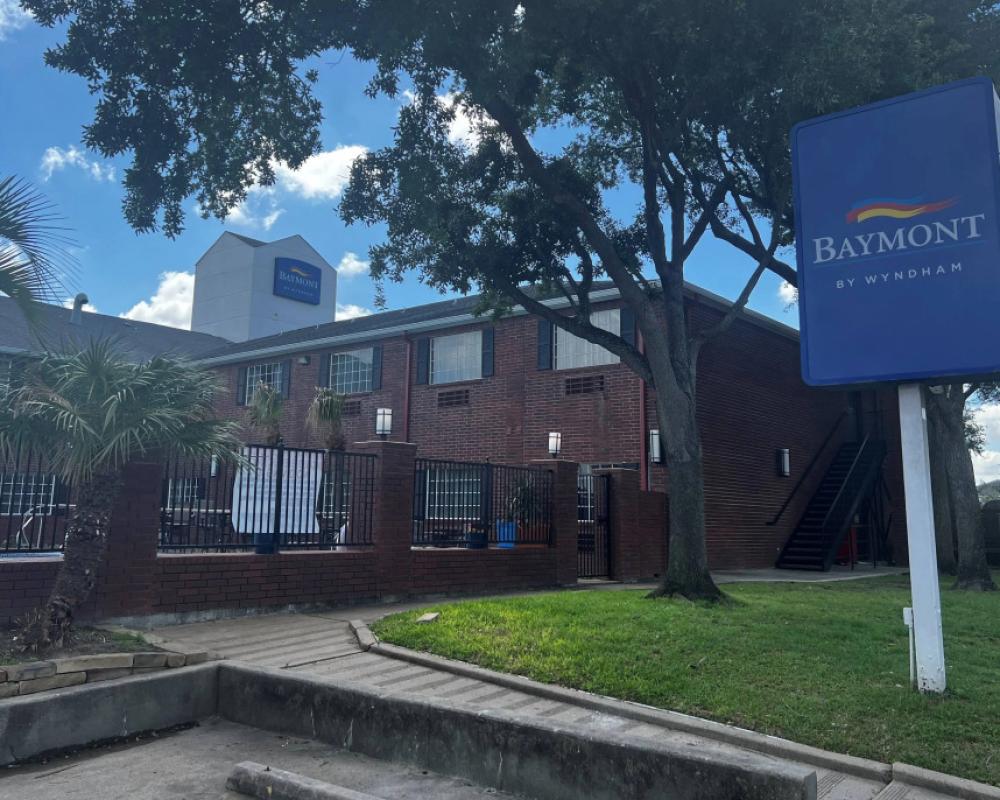 A Riverside Inn Travelodge by Wyndham