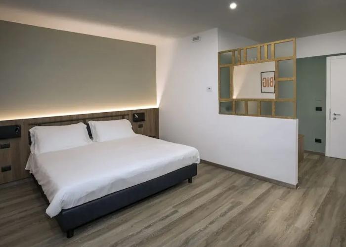 Moody smart & comfy Hotel