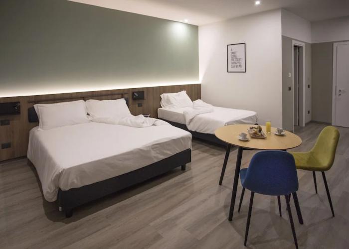 Moody smart & comfy Hotel