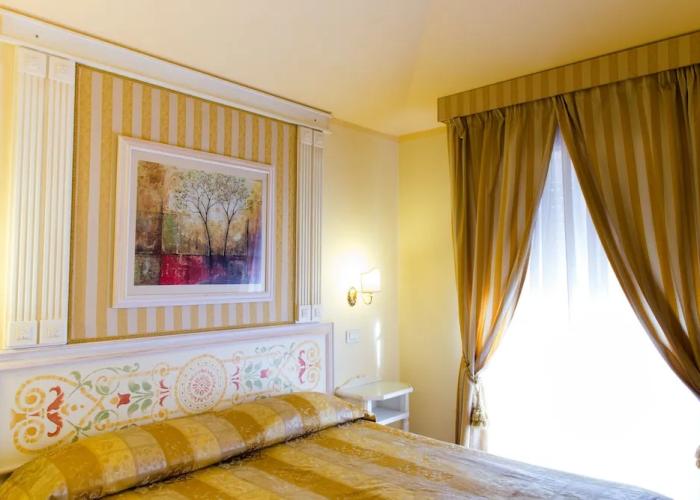 Hotel Tuder