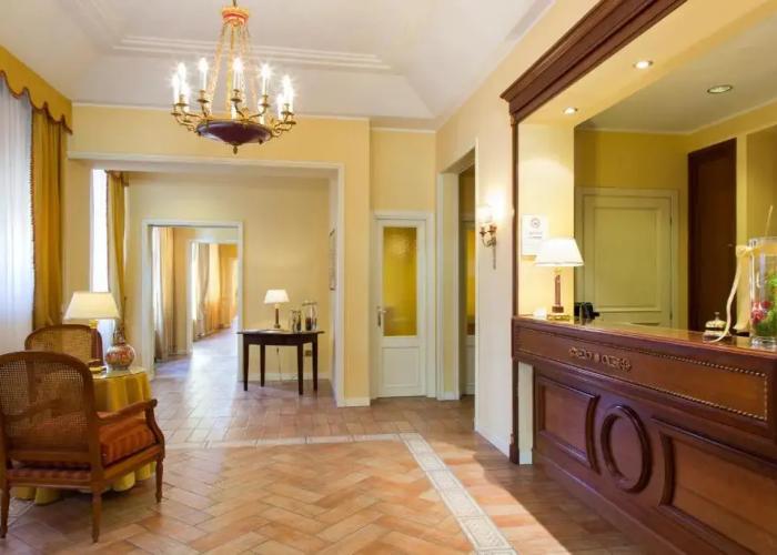 Hotel Tuder