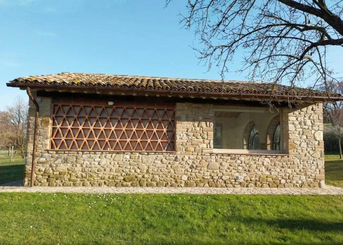 Apartment in Todi With Pool and Garden