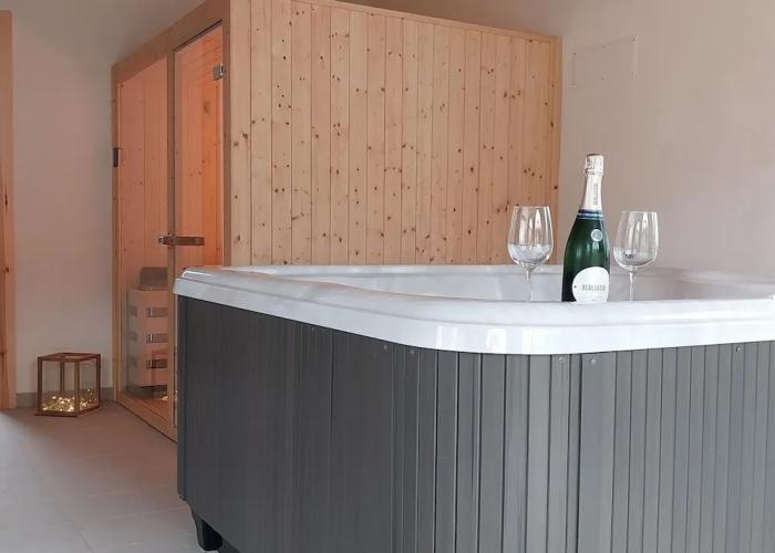 Apartment in Todi With Pool and Garden