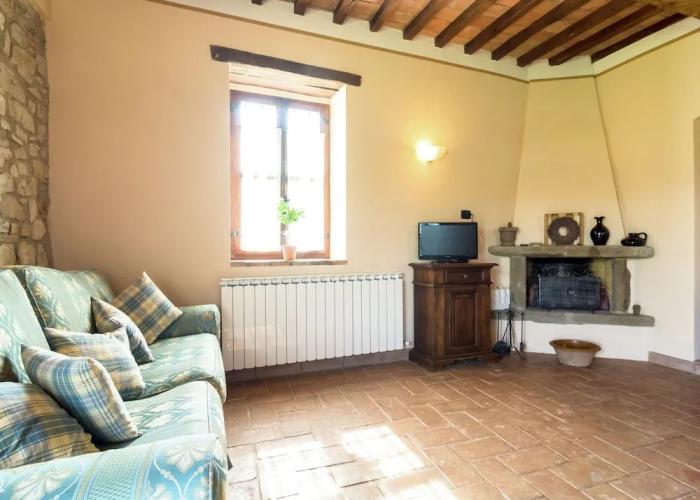 Apartment in Todi With Pool and Garden
