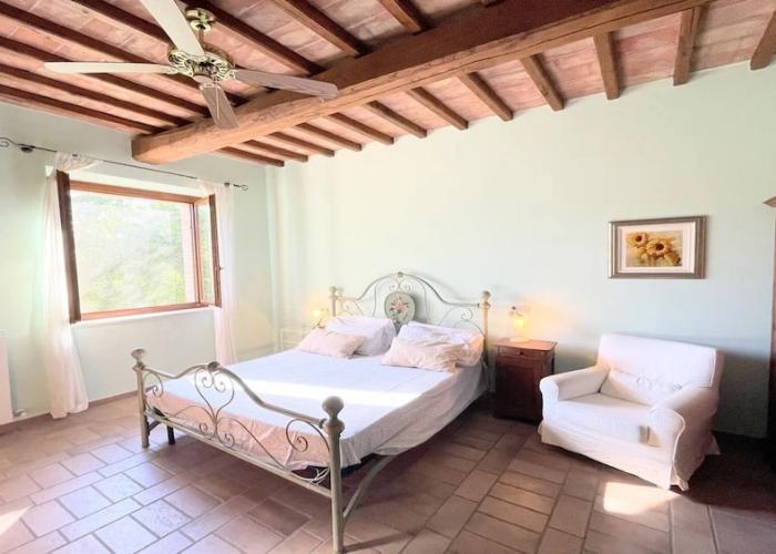 Detached Villa - Sleeps 10 - Pool - Pergola - Playground for Children - Wifi