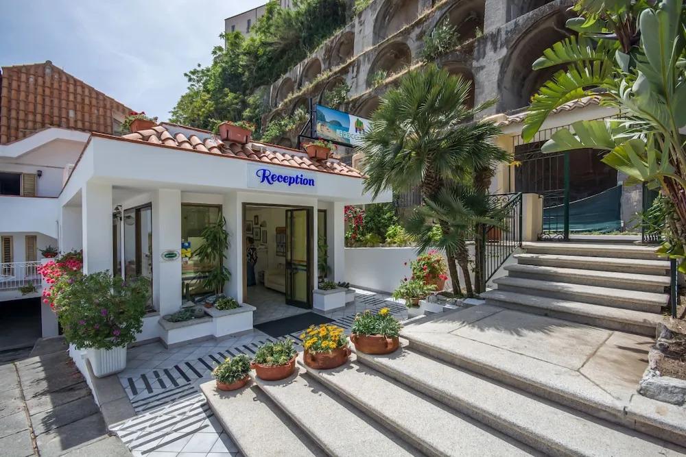 фото Le Roccette Mare