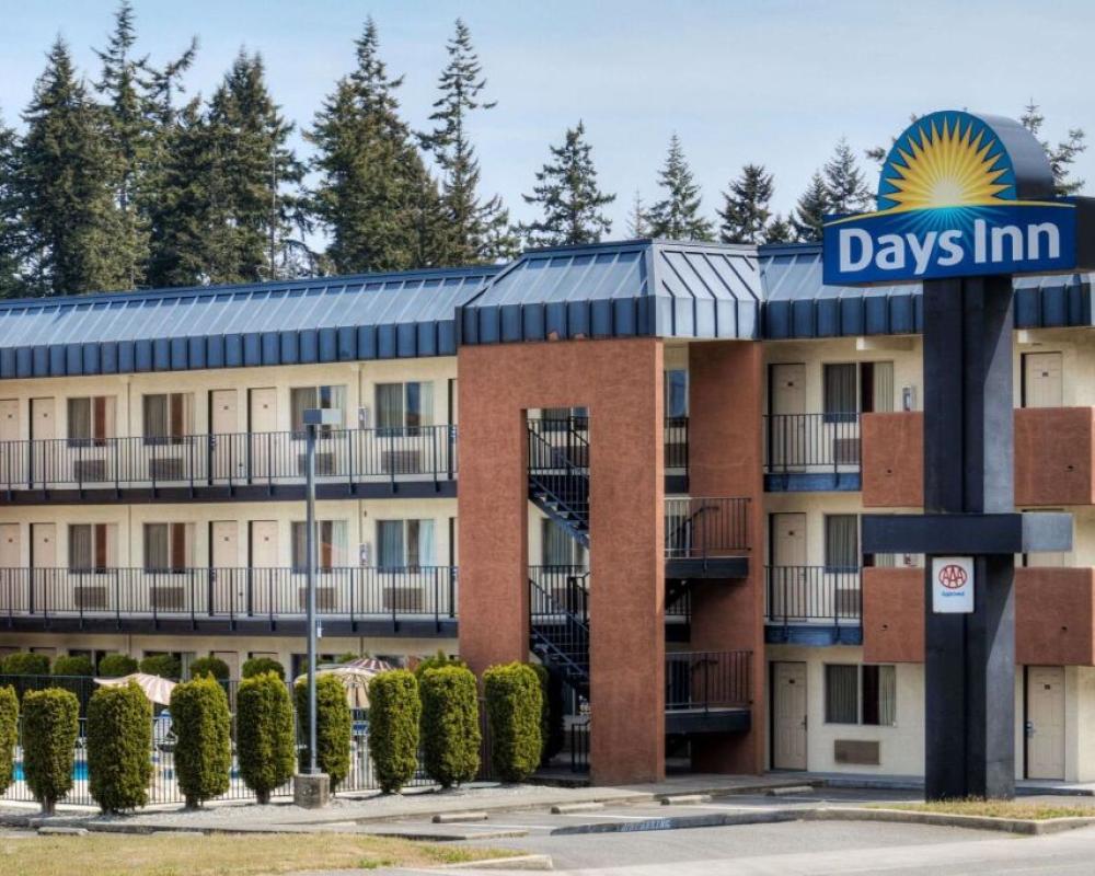 Olympic Inn & Suites