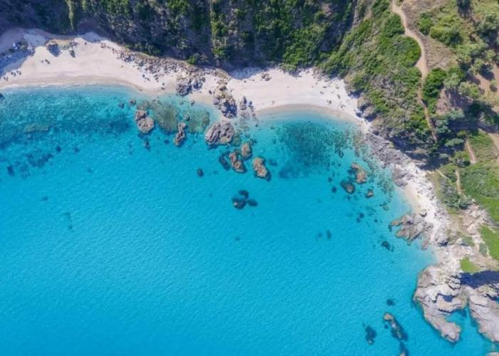 Tropea Travel's House