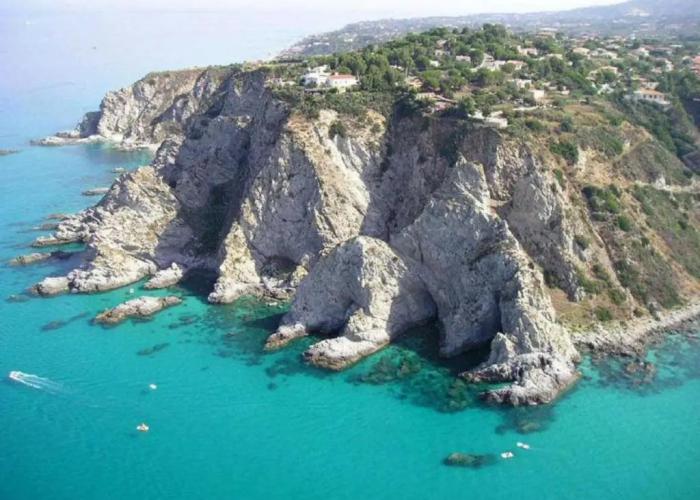 Tropea Travel's House